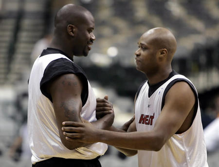 无缘墨超淘汰赛，纳瓦斯：这支队伍还有更多的潜力可以发挥（无缘墨超淘汰赛，纳瓦斯：球队潜力尚未完全释放）