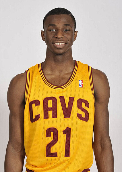 杜兰特三分命中率突破新高（杜兰特三分准星再创新高）