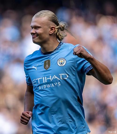 米兰客战拉齐奥：莱奥领衔，亚沙里、里奇、拉比奥出战（米兰客场对阵拉齐奥：莱奥挂帅，亚沙里、里奇、拉比奥披挂上阵）