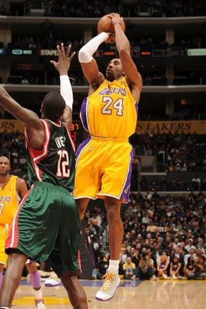 中足联公布联赛递补原则：中超仅降级2队和中甲三四名可递补（中足联明确递补规则：中超只降两队，中甲第3第4可递补）