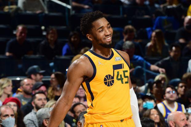 速滑世界杯宁忠岩连场激战已拼下四块奖牌 走出痛苦过往要再攀冬奥巅峰（速滑世界杯宁忠岩鏖战连场斩获四枚奖牌 走出阴霾再冲冬奥巅峰）