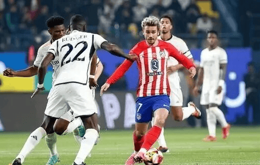 米体：尤里奇帅位岌岌可危，帕拉迪诺、莫塔和曼奇尼是候选者